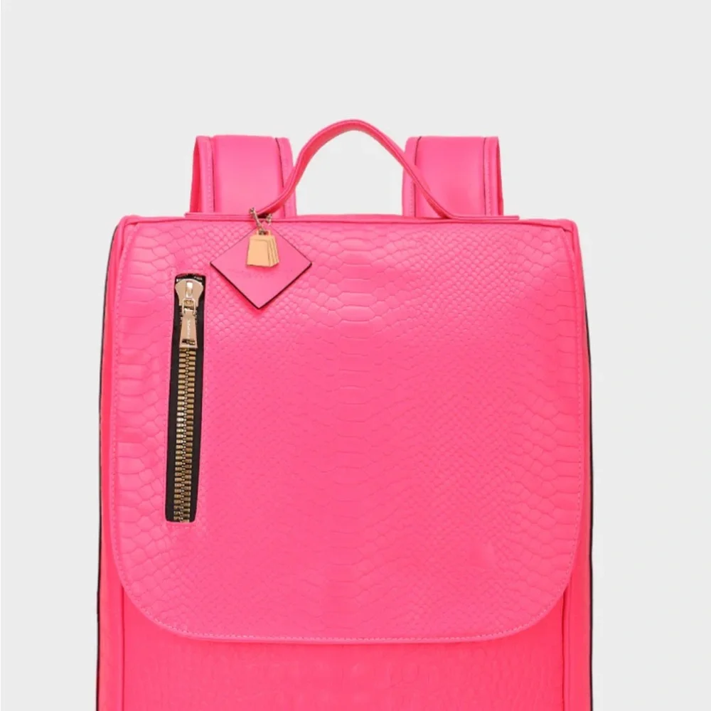 Tote&Carry vibrant hot